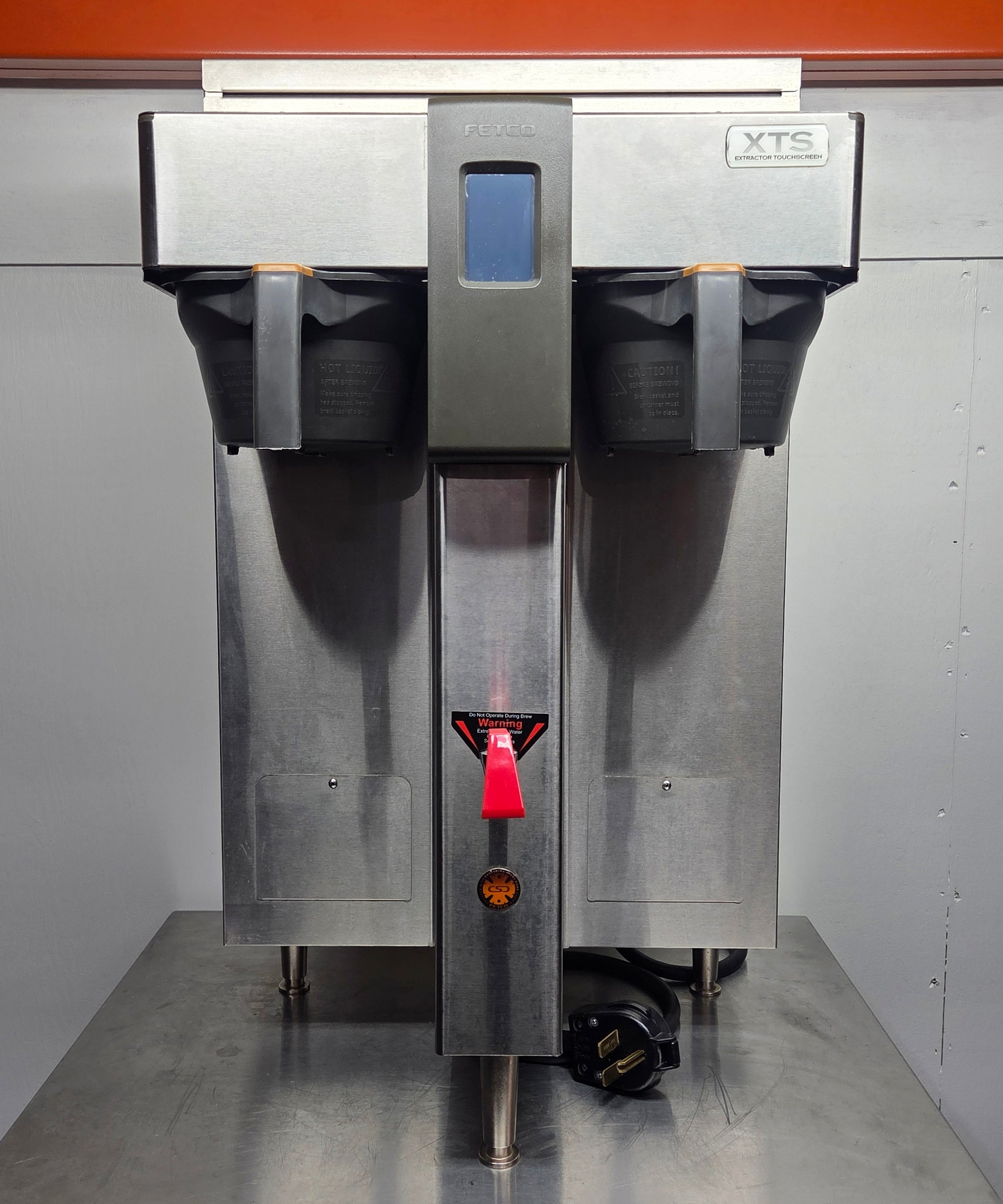 Fetco_CBS-2142-XTS_Twin_Station_Coffee_Brewer_Slightly_Used_Front.jpg