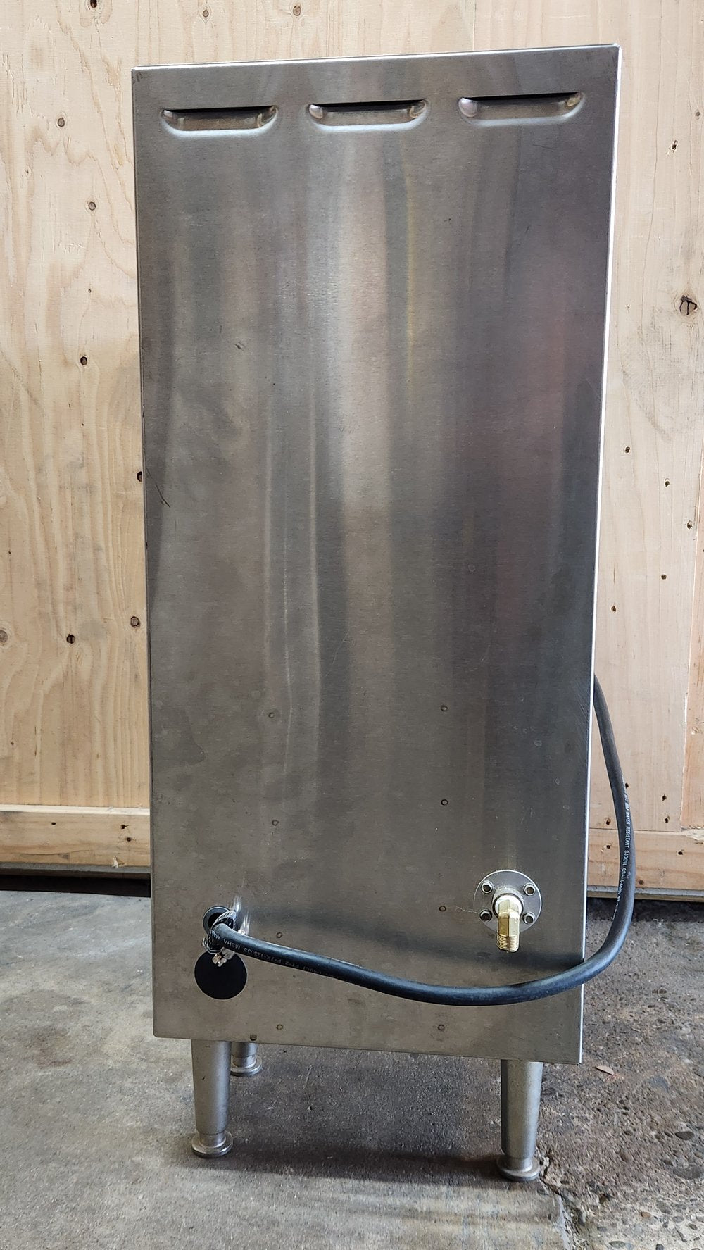 Fetco CBS-51H Handle-Operated Coffee Brewer (Used)